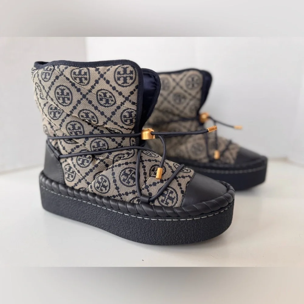 Tory Burch Monogrammed Logo Navy Blue Sleeping Bag Lined Boots Shoes Women’s 7